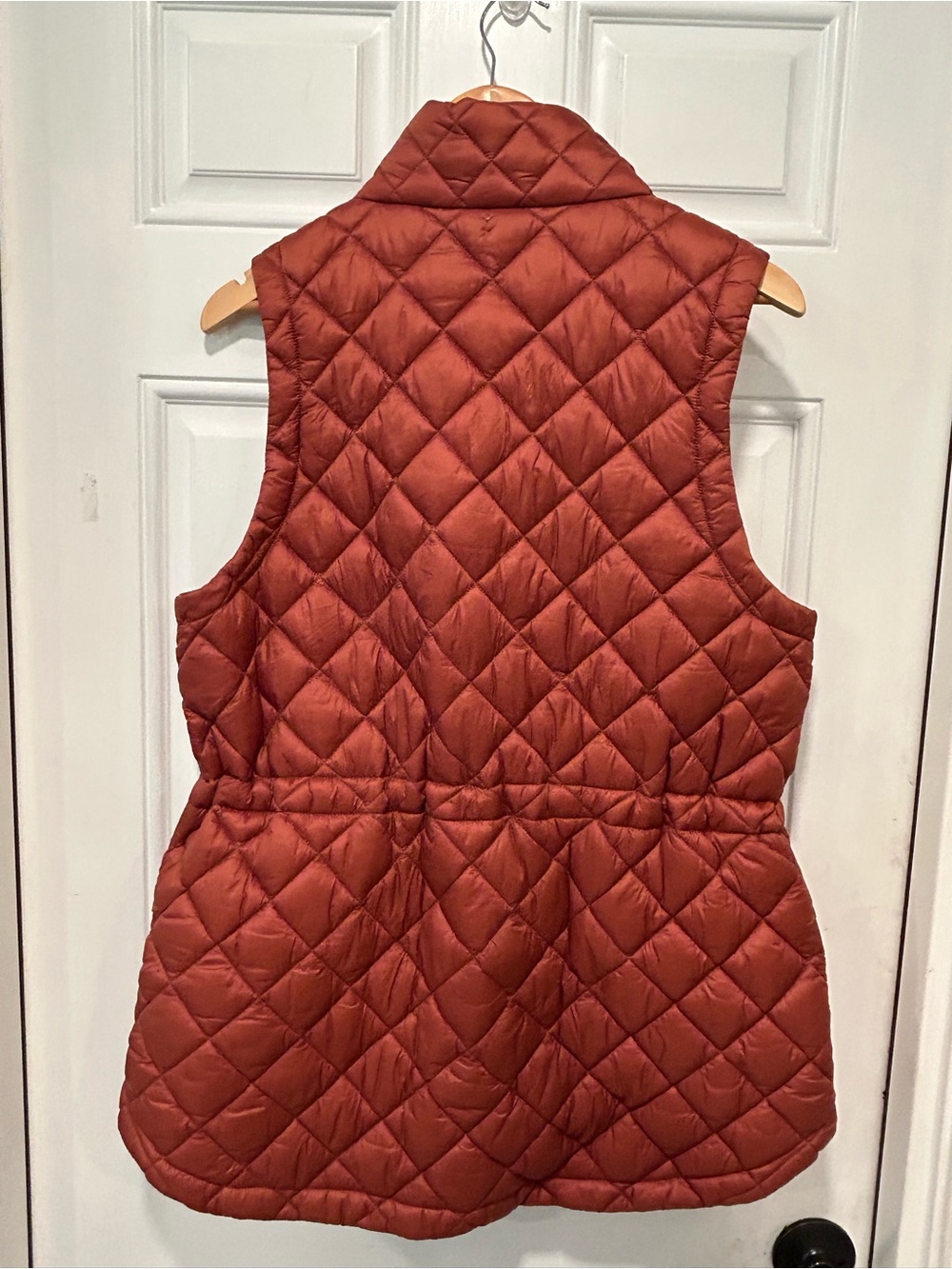 Athleta Whisper Featherless Puffer Vest Sequoia Brown Outdoor Hiking Size L EUC - Picture 6 of 11